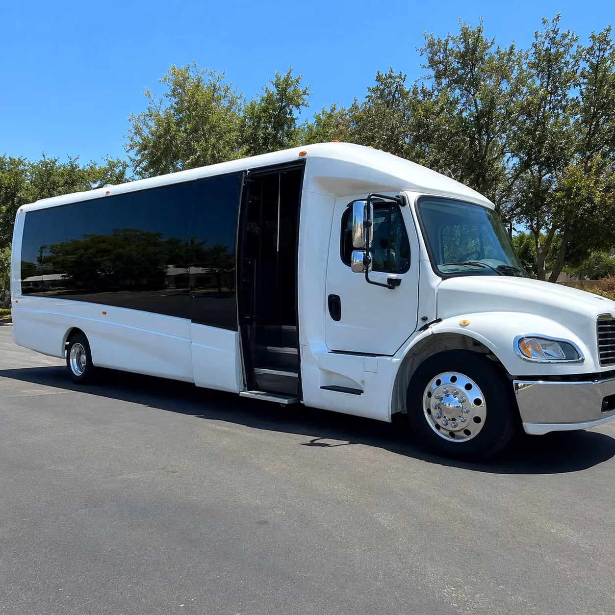 18 passenger minibus