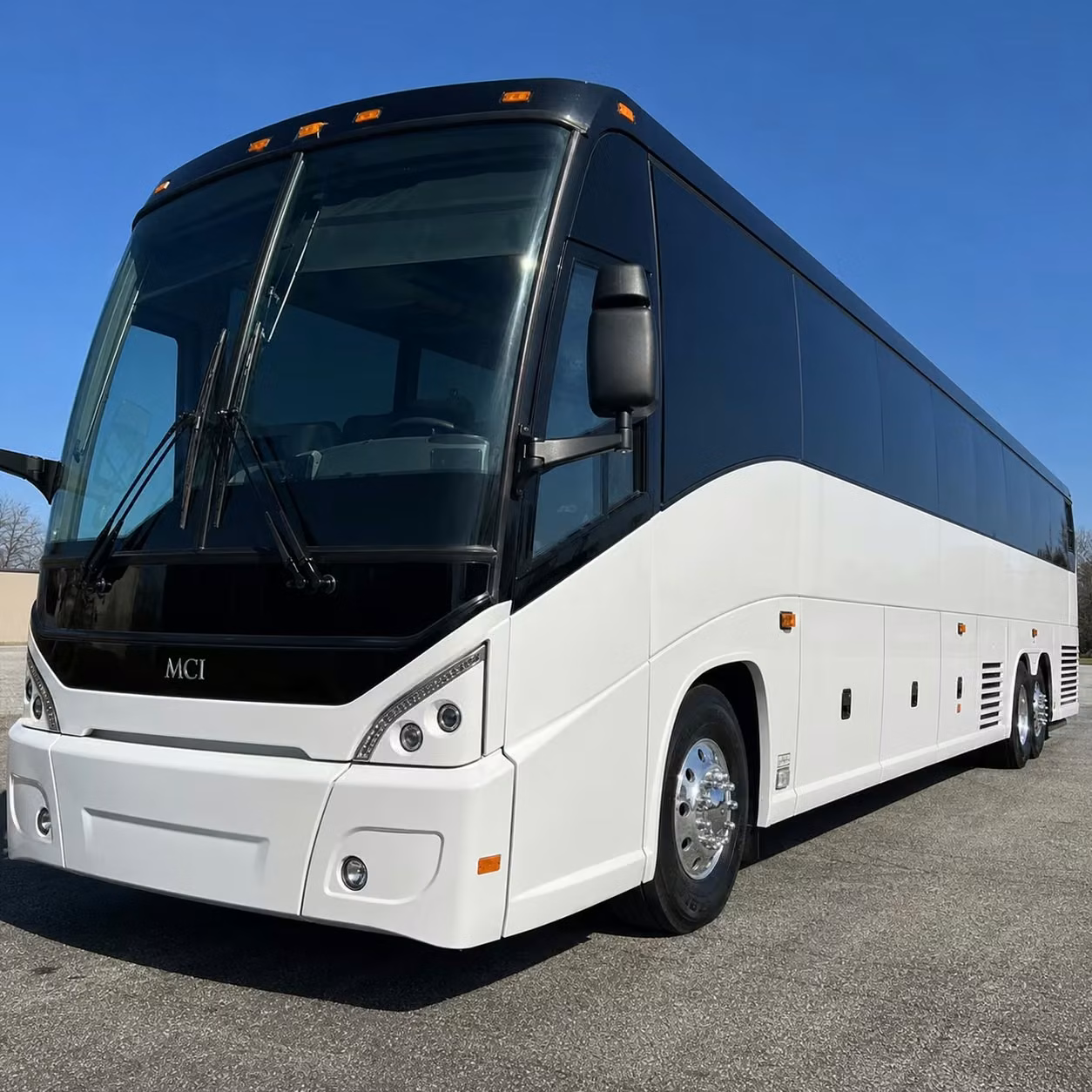 dayton charter bus rental exterior